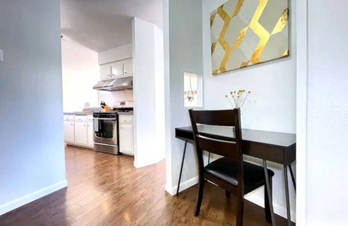 Southeastern Sacramento House | Prime Location-Walk to Land Park