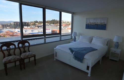 Launceston CBD Apartment | Prime Luxury Penthouse Living