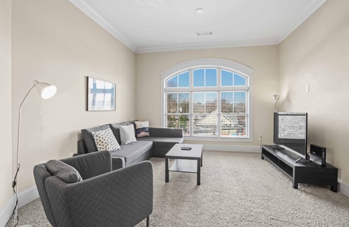Midtown Apartment | Prime Midtown Location Condo!