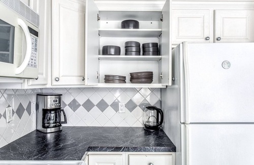 North End Apartment | Prime North End 2BR w/balcony and rooftop on Hanover by Blueground