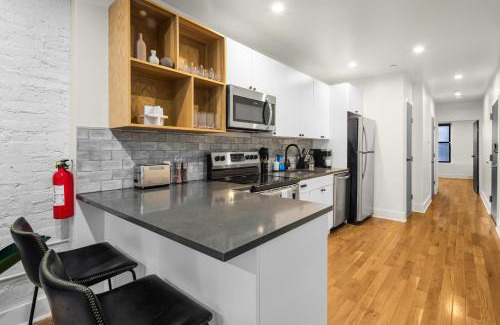 Bowery Apartment | Prime NYC Location 4BR Spacious Haven