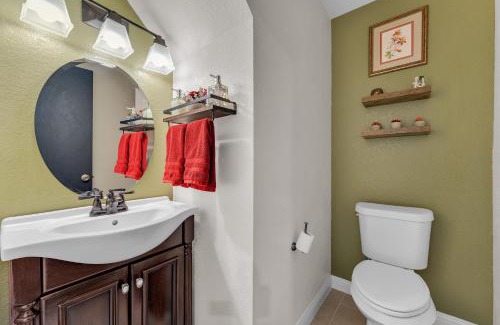 Greenslopes At Lake Creek House | Prime Round Rock, TX Getaway home