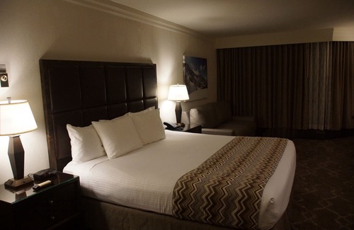 Salt Lake Mountain Resorts Resort | Prime Ski Week at Snowbird's Cliff Club Sleeps 10 in 2 bedrooms.