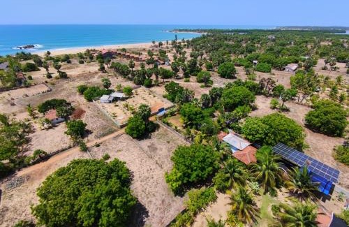 Pottuvil Resort | Prime Surfers Bungalow