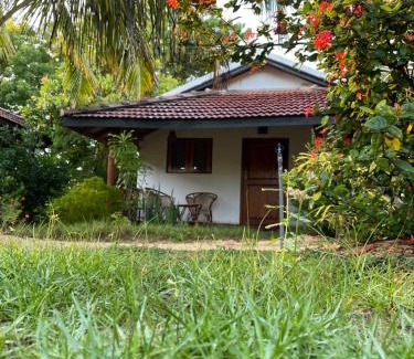 Pottuvil Resort | Prime Surfers Bungalow