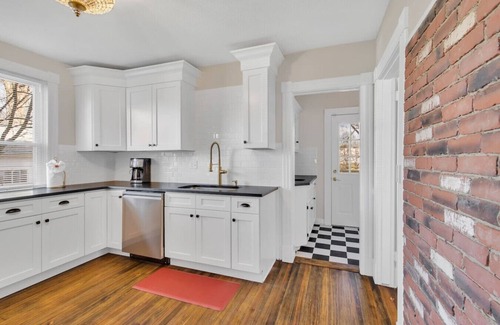 West Hartford House | Prime West Hartford Center: Timeless Charm