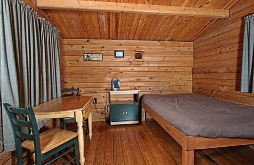 Spring Mills Cabin | Primitive Cabin PC1