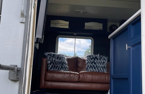 Martinsville RV Rental | Primitive Camping Executive Suite in nature-3 mins from Speedway