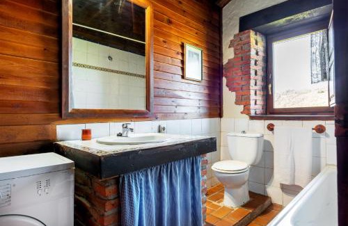 Herrerias House | Primorías Camijanes