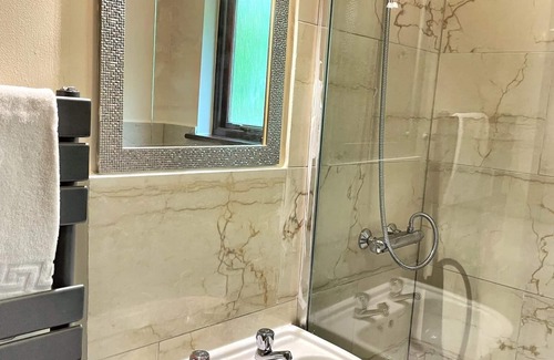 Llanybri House | Primrose 20-Woodland Lodges-Carmarthen-Pembroke