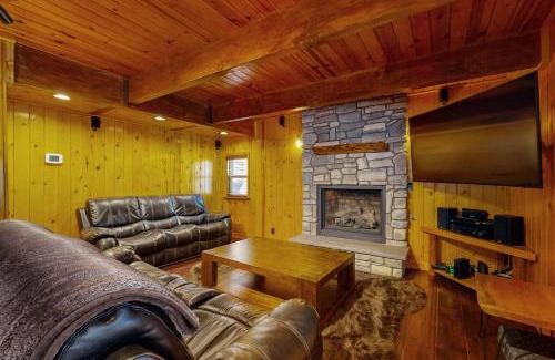 Upper Moonridge House | Primrose Cabin #709
