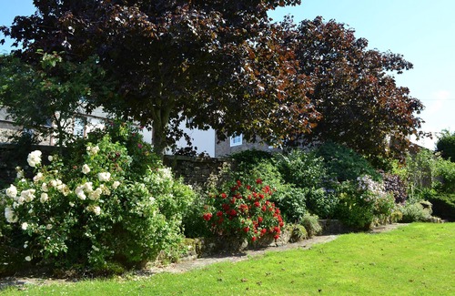Wigton Cottage | Primrose Cottage - LPG