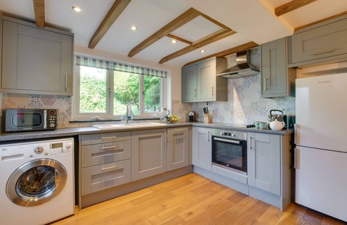 Talskiddy House | Primrose Cottage - Two Bedroom House, Sleeps 4