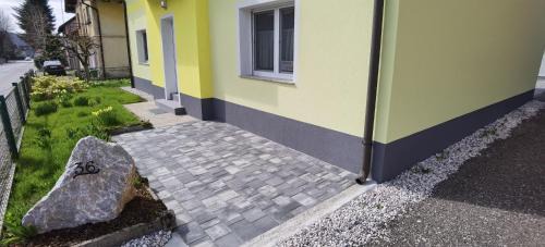 Jesenice Apartment | Primula Apartment