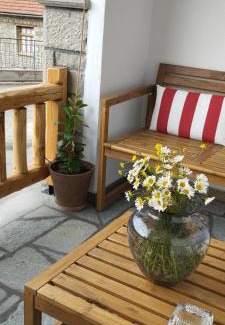 Metsovo House | Primula