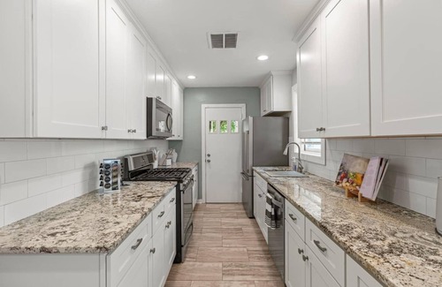 Historic District House | Prince of High Tides