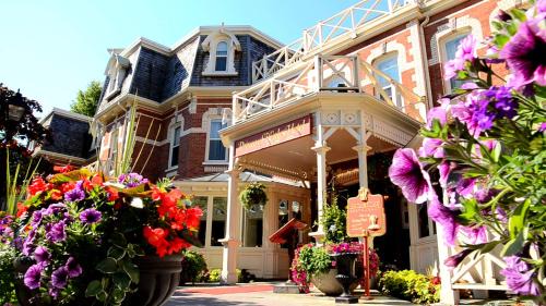 Old Town Historic District Hotel | Prince of Wales