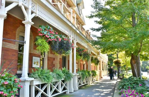 Old Town Historic District Hotel | Prince of Wales