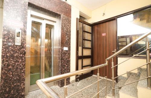 Udyog Vihar Hotel | Prince Villa