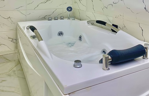 Awka Hotel | Prince Xclusive Royale Hotels