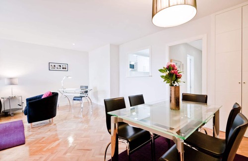 Malasana Apartment | PRINCESA V - One Bedroom Apartment, Sleeps 2