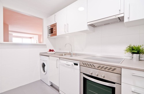Malasana Apartment | PRINCESA V - One Bedroom Apartment, Sleeps 2
