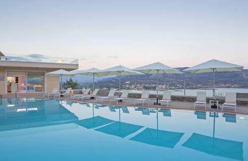 Papadhianika Apartment | Princess Kyniska Suites