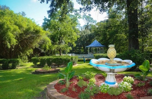 Breaux Bridge Apartment | Princess Room Private Suite w/ separate entrance!
