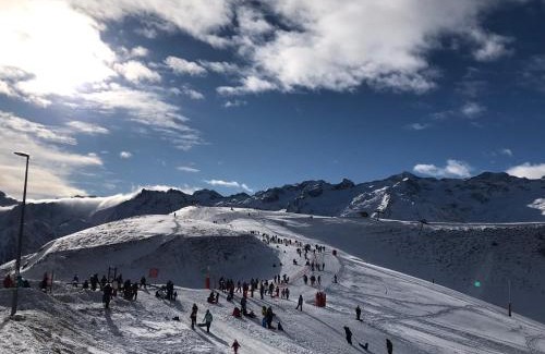 Saint-Aventin Apartment | PRINCESSE DES NEIGES