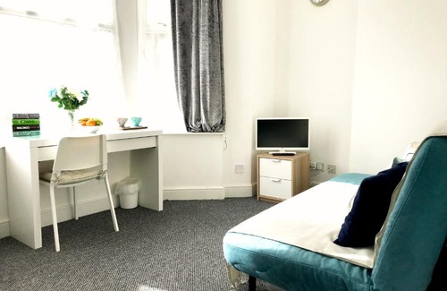 Riverside Apartment | Principality House - Spacious Apartment