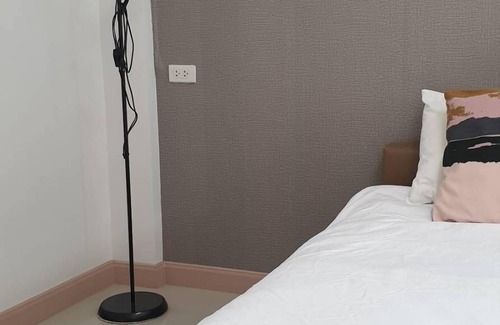 Bang Pla Soi Apartment | Prinya House