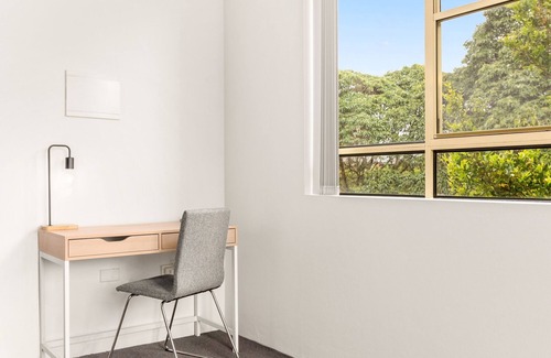 Marrickville Apartment | Pristine 2-Bed Near Marrickville Village