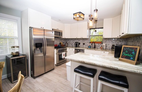 Westside House | Pristine 2BR in the heart of Charleston!