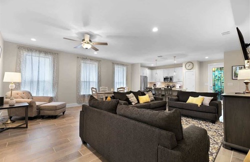 Canyon Lake House | Pristine 3-bedroom Home Near Canyon Lake!