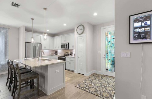 Canyon Lake House | Pristine 3-bedroom Home Near Canyon Lake!