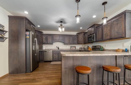Wentworth House | Pristine Lake House on Lake Madison!