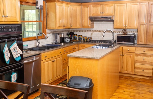 Scotts House | Pristine lake house offering watersports, gameroom favorites, and stunning view