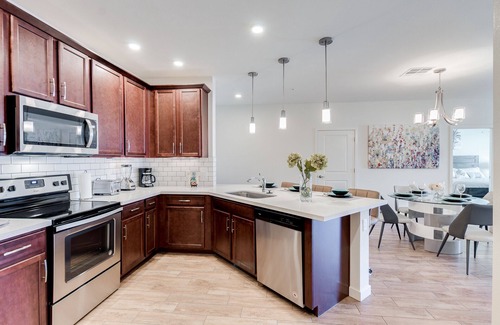 Ocotillo Condo | Pristine Luxurious Condo w/ heated pool & views! 30 Night Minimum!