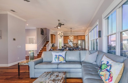 Oceanmarsh Subdivision House | Pristine New Listing! Located in Harbour Key