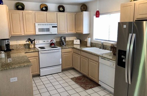 North Scottsdale Condo | Pristine Resort Quality, Gated, Sunny First Floor End Unit, 30 Day Min.n
