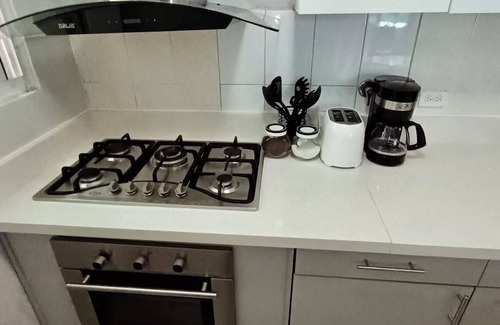 San Francisco Condo | Pristine Spacious 3 beds, 2 baths. It’s in one the most sought out areas