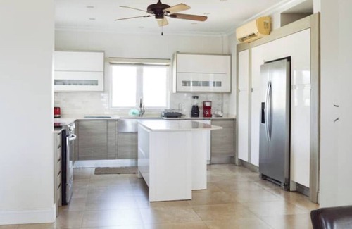 Lowlands Villa | Pristine Villa Tobago