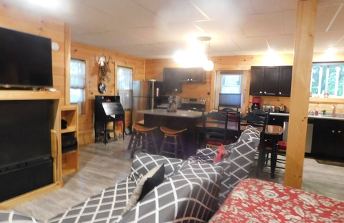 Greenville Junction Apartment | PRITHAM HOUSE UNIT 3 GREENVILLE JCT>