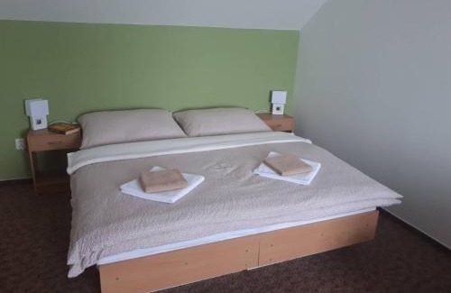Strba House | Privát Jonas