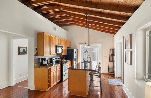 Downtown House | Private Home in Heart of Old Town (Shared Pool!)