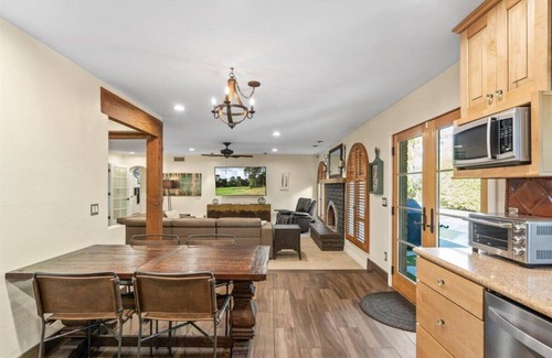 La Paz At Desert Springs House | Privacy and location upgraded in Scottsdale! Clean + Pool! HOLIDAY SPECIAL!
