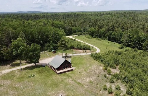 Schuyler Falls Cabin | Privacy Galore at the Little Pine Loj.