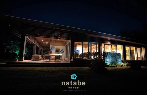 Tavewa Island House | Privacy & Seclusion - Your own Beachfront Retreat.