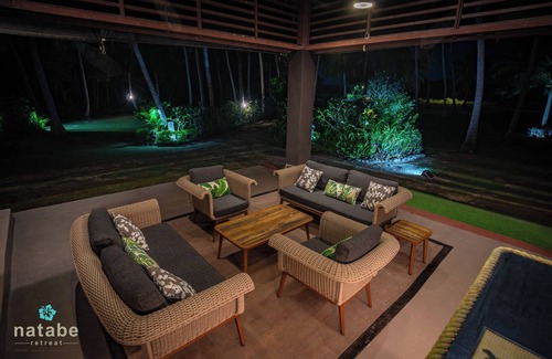 Tavewa Island House | Privacy & Seclusion - Your own Beachfront Retreat.