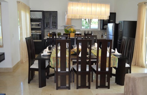 San Francisco de Macoris Villa | Private 5 BR Villa Getaway with Resort Amenities